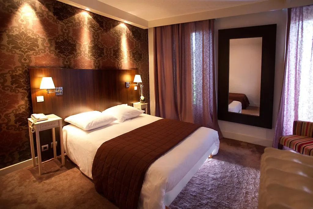**  Hotel Les Negociants Valence  Francia