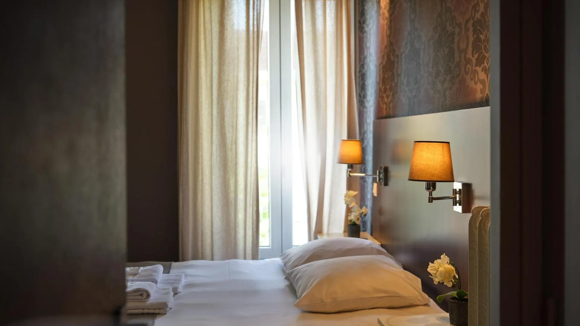 Hotel Les Negociants Valence