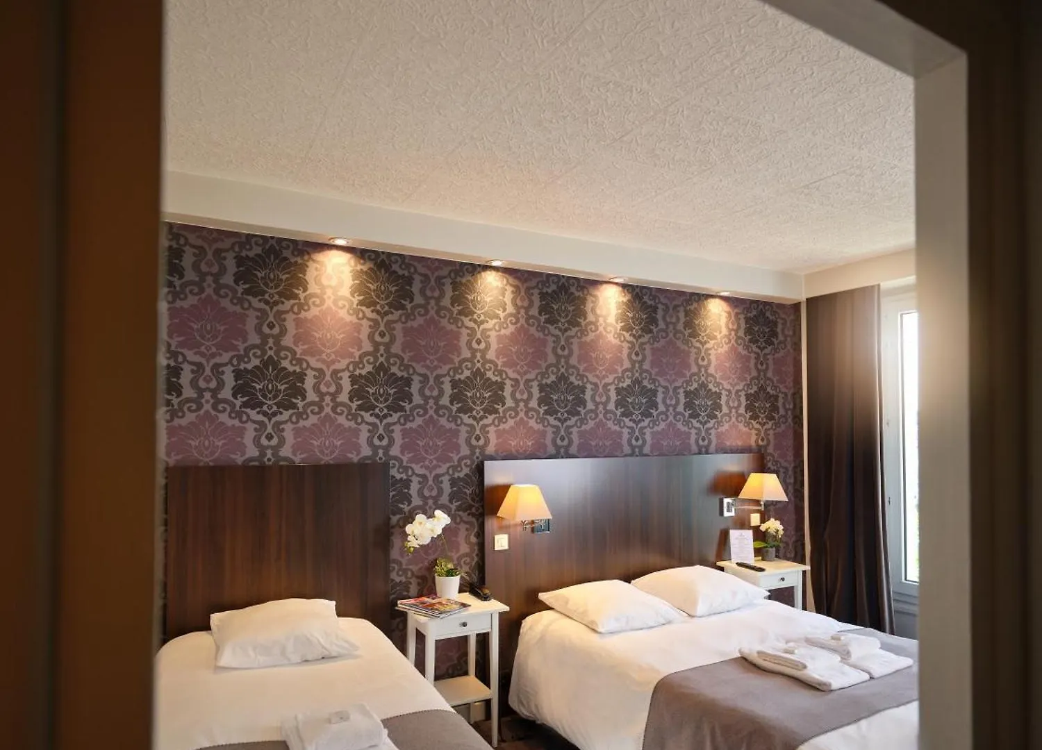 Hotel Les Negociants Valence  France