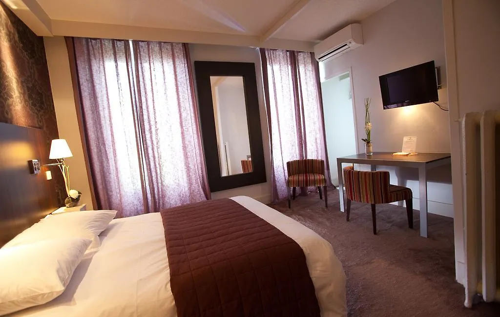 **  Hotel Les Negociants Valence  France